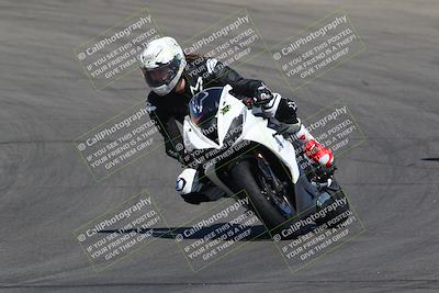 media/Apr-15-2022-Apex Assassins (Fri) [[9fb2e50610]]/Trackday Level 2/Session 2/Turns 9 and 10 Set 1/